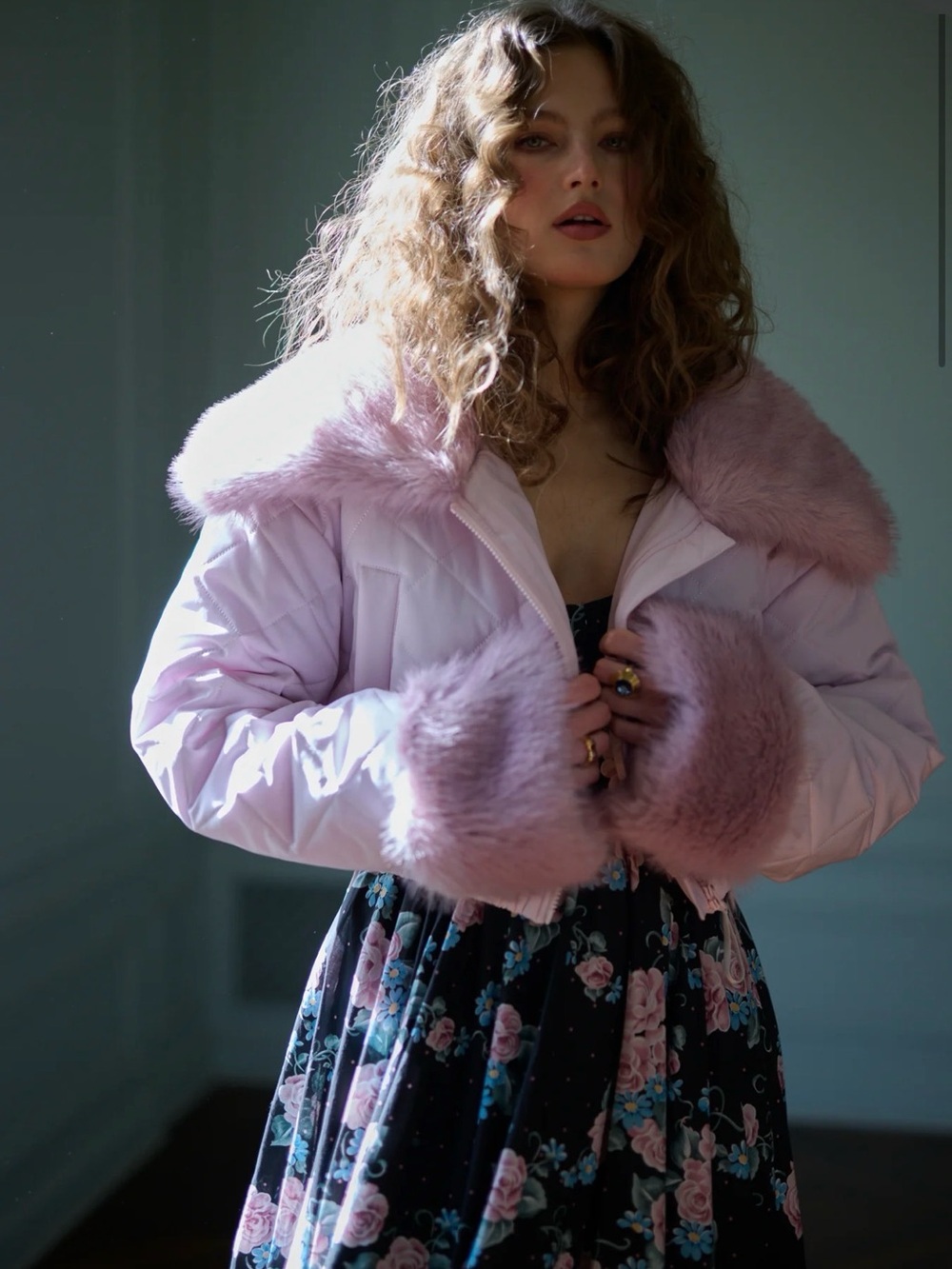 Selkie Baby Pink Cropped Jacket with Faux Fur Trim Size Large NWT - Picture 9 of 16